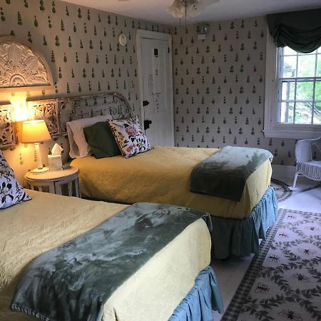 Bed and Breakfast Wild Wisteria Chadds Ford Экстерьер фото