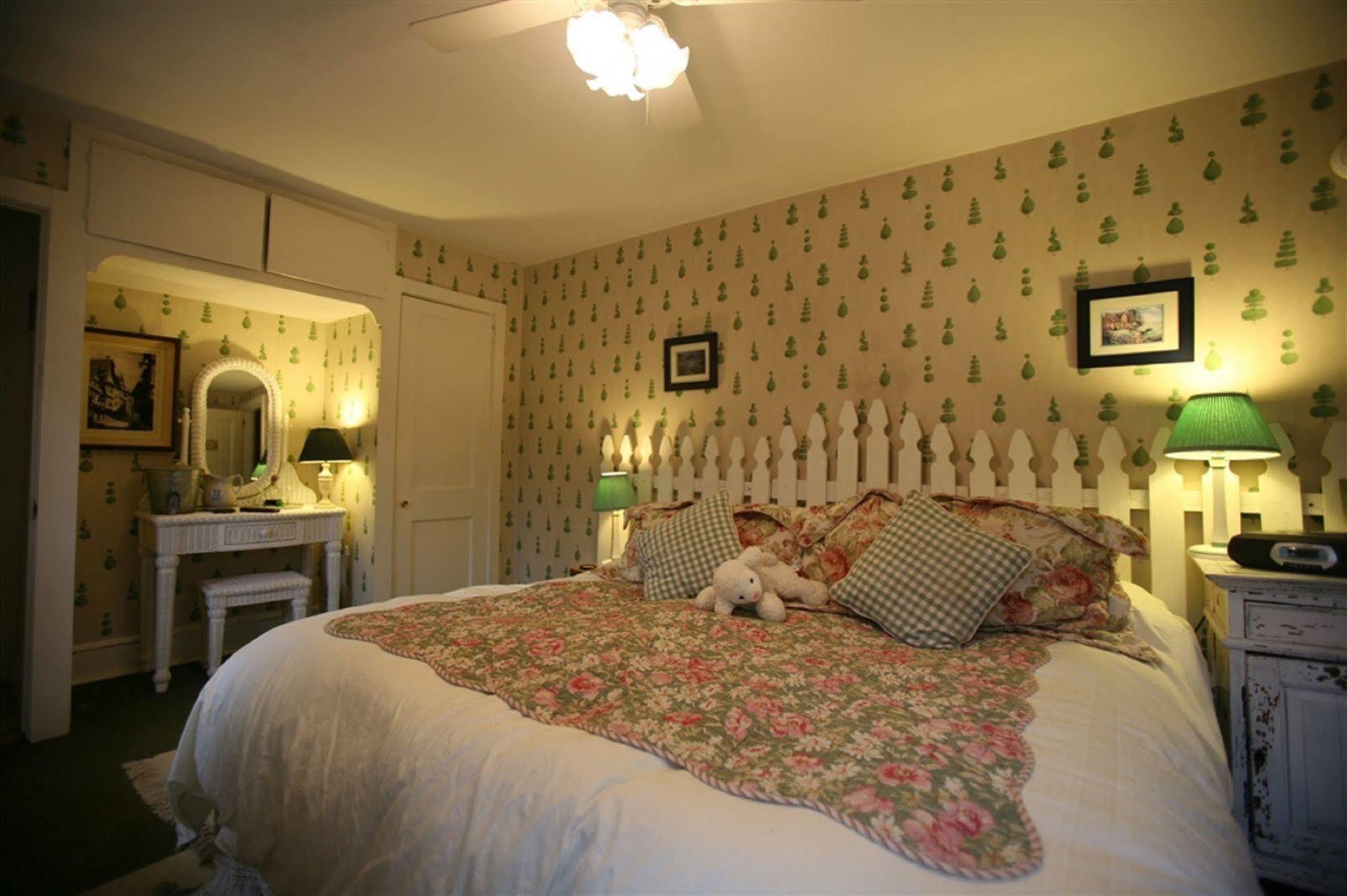 Bed and Breakfast Wild Wisteria Chadds Ford Экстерьер фото